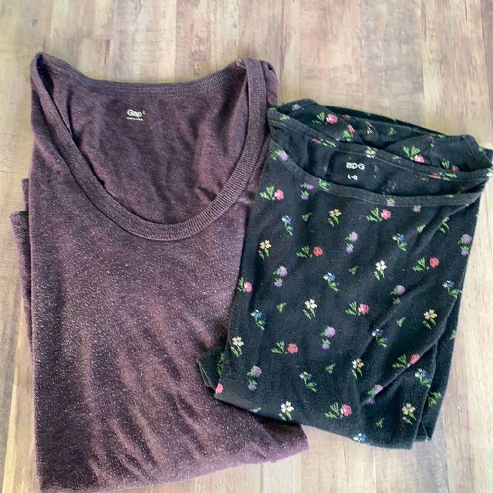 Gap F21 Long Sleeve Tee Lot Black floral eggplant